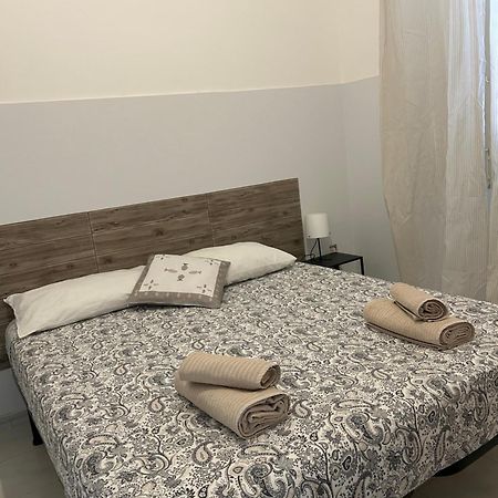 Appartamento Gemma Catania Bagian luar foto